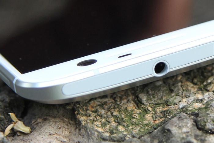 Điện thoại HTC 10 Màu Bạc