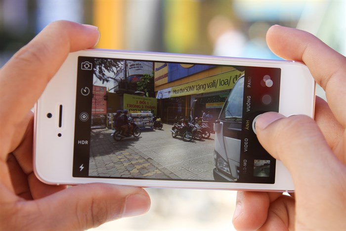 Điện thoại iPhone SE 16GB Màu Vàng Hồng