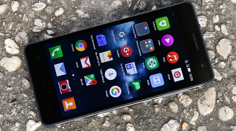 Điện thoại Pantech V950