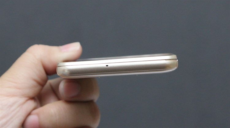 Điện thoại Mobiistar Lai Z1