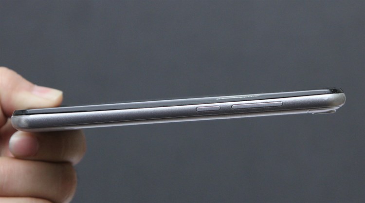 Điện thoại Mobiistar Lai Z1