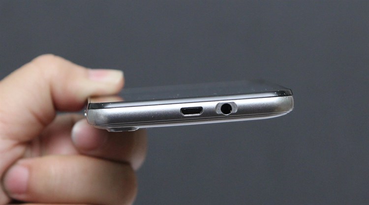 Điện thoại Mobiistar Lai Z1