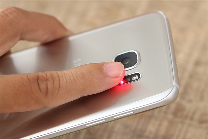 Điện thoại Samsung Galaxy S7 Edge