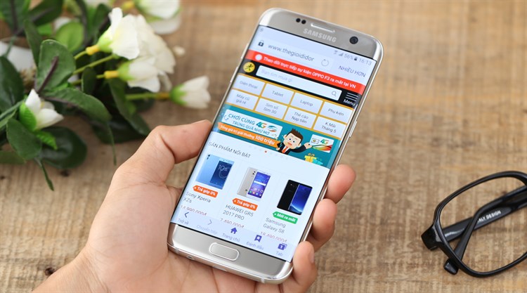 Điện thoại Samsung Galaxy S7 Edge