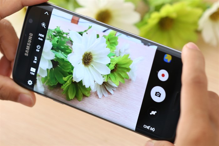 Điện thoại Samsung Galaxy S7 Edge