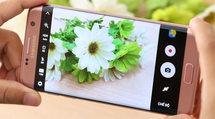 Điện thoại Samsung Galaxy S7 Edge