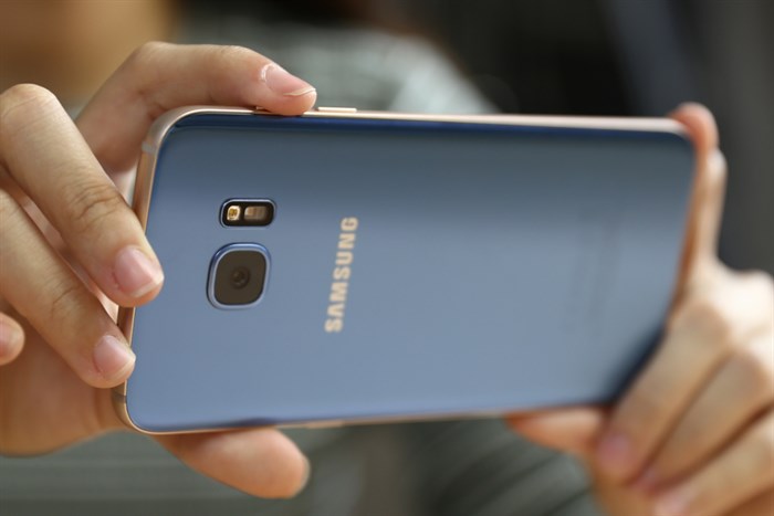 Điện thoại Samsung Galaxy S7 Edge