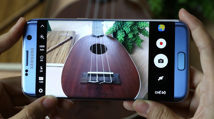 Điện thoại Samsung Galaxy S7 Edge