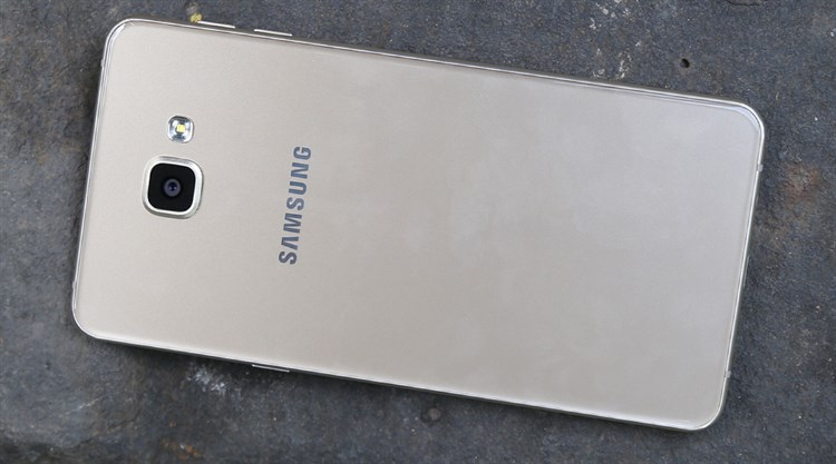 Điện thoại Samsung Galaxy A9 Pro Màu Vàng đồng