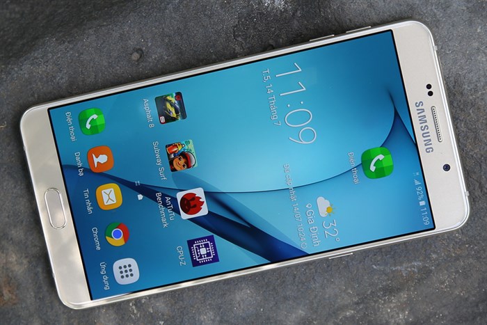 Điện thoại Samsung Galaxy A9 Pro Màu Vàng đồng