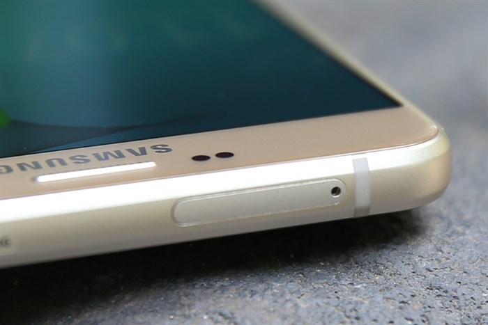 Điện thoại Samsung Galaxy A9 Pro Màu Vàng đồng