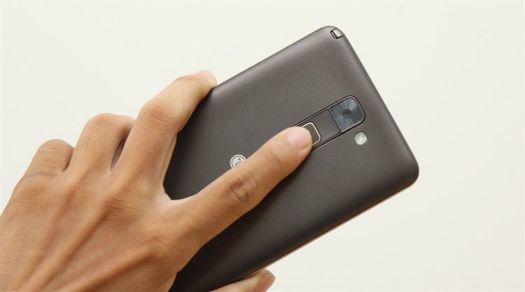 Điện thoại LG Stylus 2