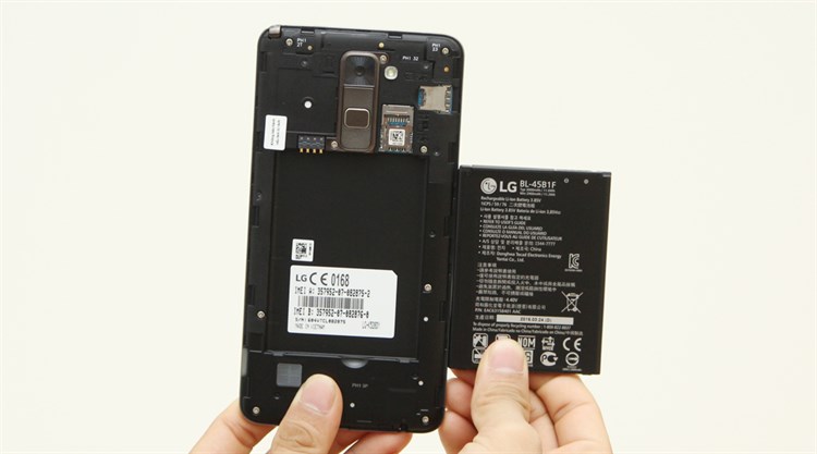 Điện thoại LG Stylus 2