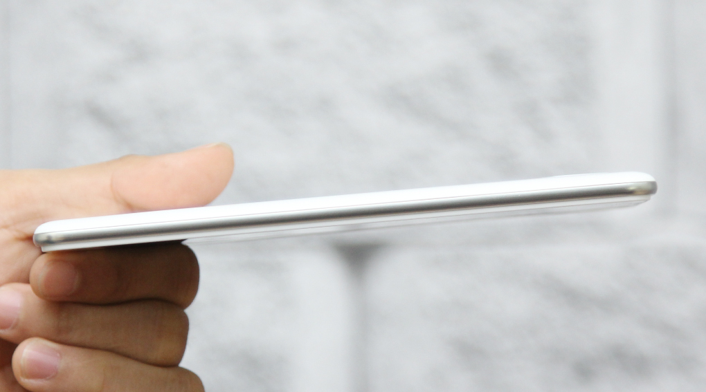 Điện thoại LG Stylus 2