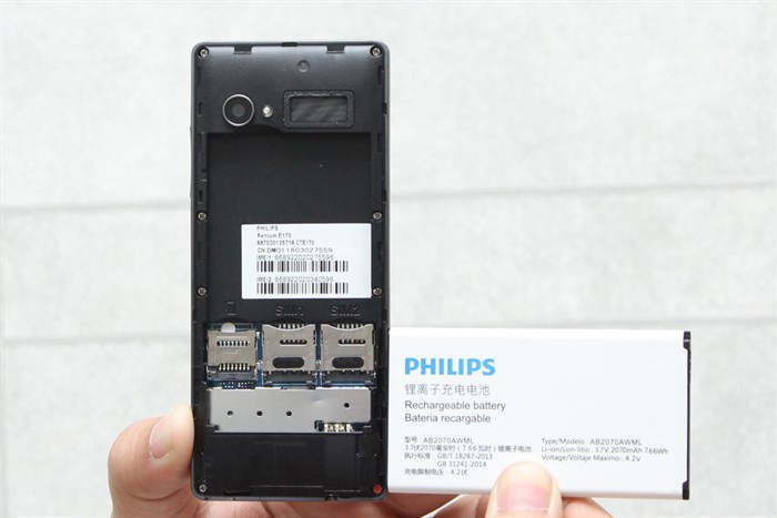 Điện thoại Philips E170 Màu Đen