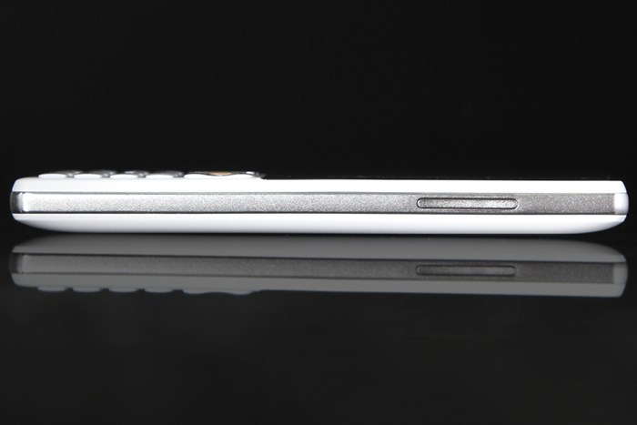 Điện thoại Philips E170 Màu Trắng