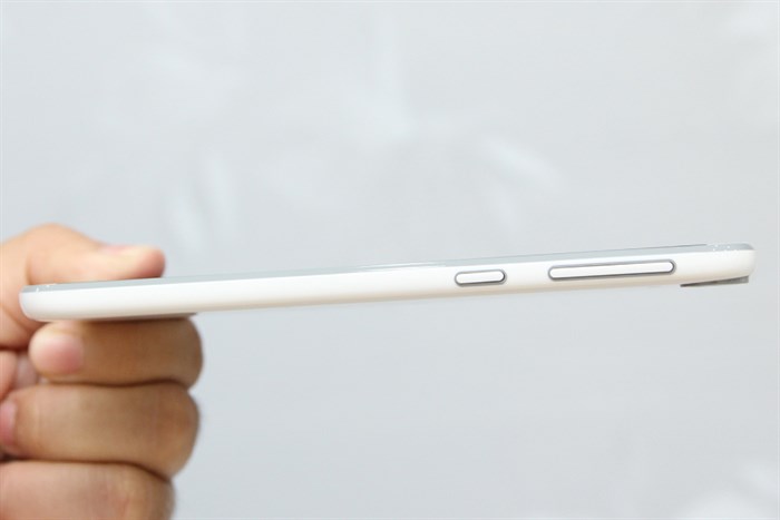 Điện thoại HTC Desire 820G+