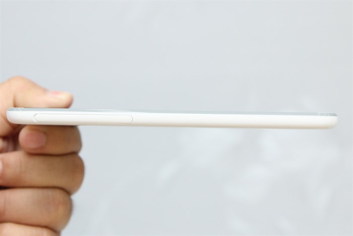 Điện thoại HTC Desire 820G+