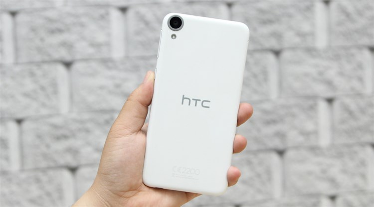 Điện thoại HTC Desire 820G+