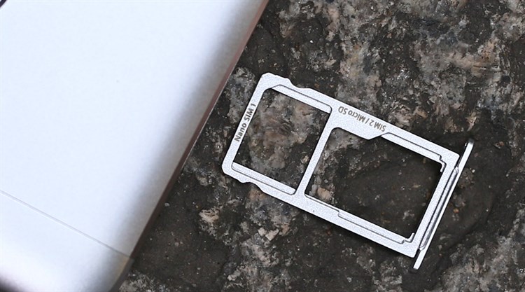 Điện thoại ZTE Blade V7 Lite