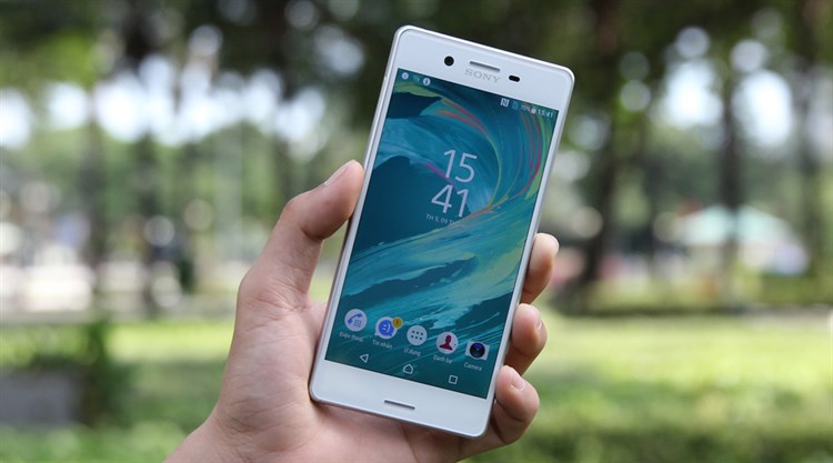 Điện thoại Sony Xperia X Màu Trắng