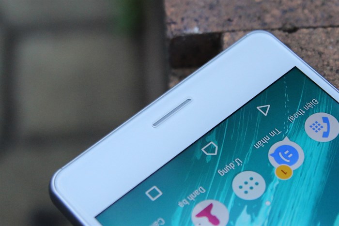 Điện thoại Sony Xperia X Màu Trắng