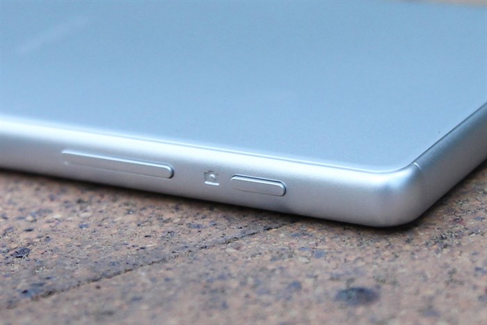 Điện thoại Sony Xperia X Màu Trắng