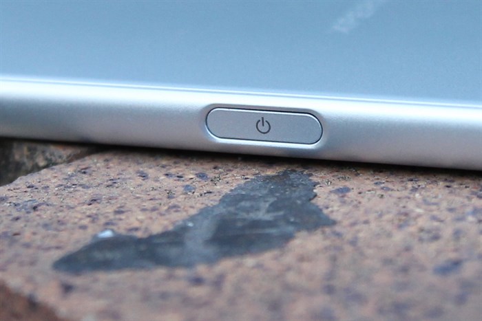 Điện thoại Sony Xperia X Màu Trắng