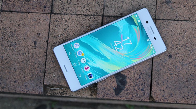 Điện thoại Sony Xperia X Màu Trắng