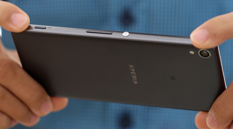 Điện thoại Sony Xperia XA Dual