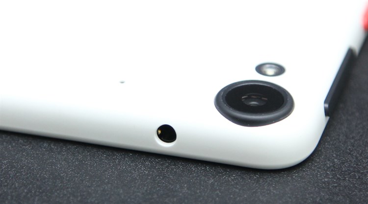 Điện thoại HTC Desire 630