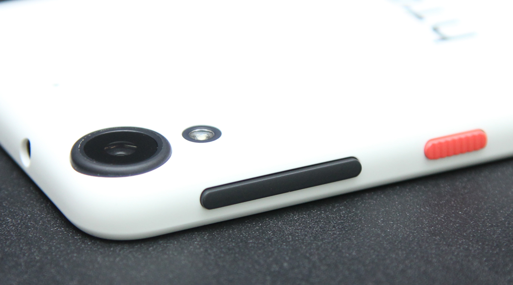 Điện thoại HTC Desire 630