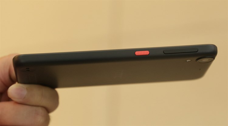 Điện thoại HTC Desire 630