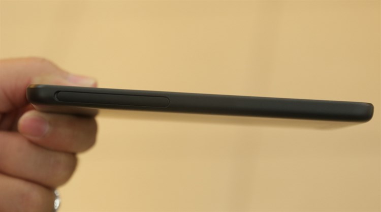 Điện thoại HTC Desire 630