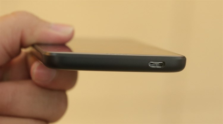 Điện thoại HTC Desire 630