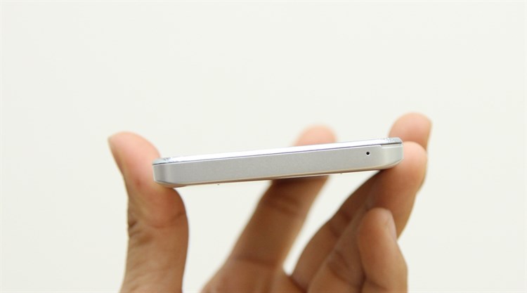 Điện thoại Lenovo Vibe K5 (a6020a40)