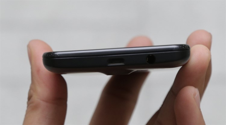 Điện thoại Mobiistar Buddy