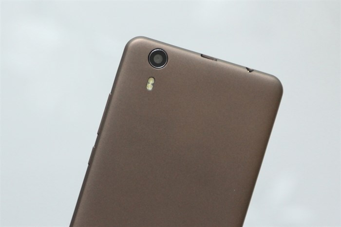 Điện thoại Mobell Nova P2