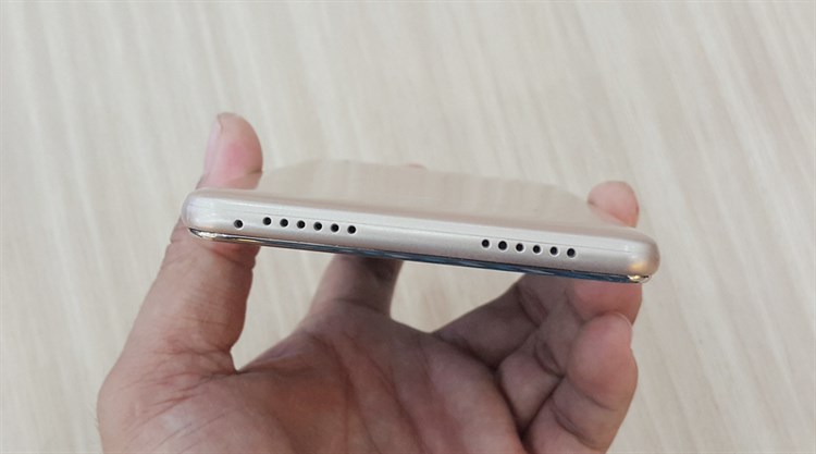 Điện thoại Mobell Nova P2