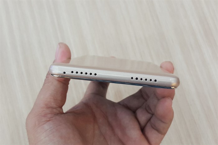 Điện thoại Mobell Nova P2