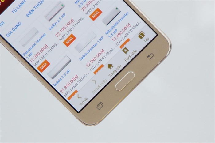 Điện thoại Samsung Galaxy J7 (2016)