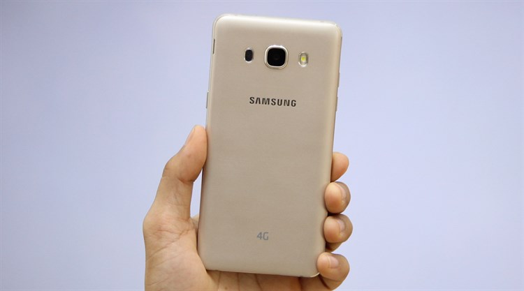Điện thoại Samsung Galaxy J5 (2016)