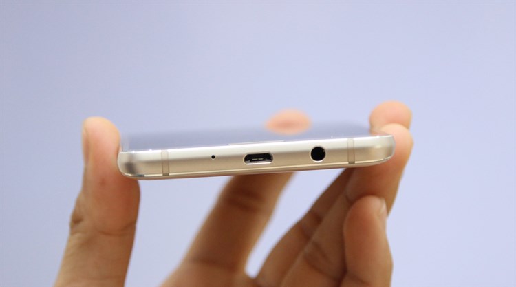 Điện thoại Samsung Galaxy J5 (2016)