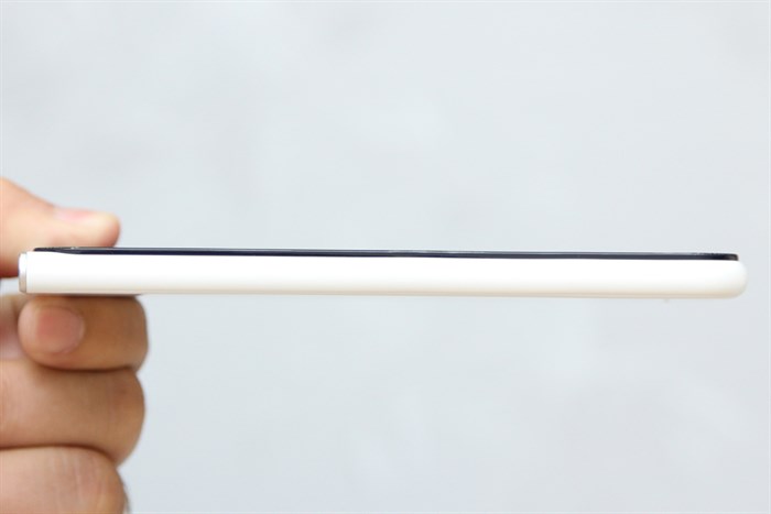 Điện thoại Obi Worldphone MV1 Màu Trắng