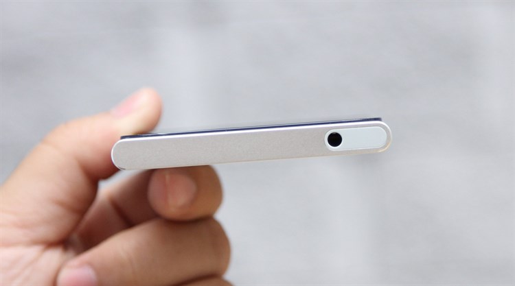 Điện thoại Obi Worldphone MV1 Màu Trắng