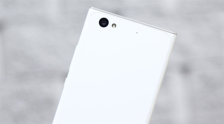 Điện thoại Obi Worldphone MV1 Màu Trắng