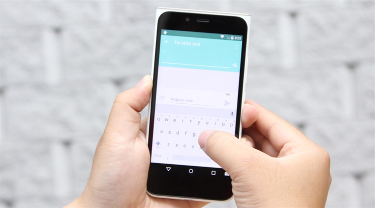 Điện thoại Obi Worldphone MV1 Màu Trắng