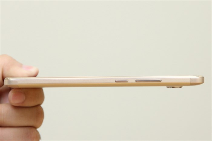 Điện thoại ZTE Blade Wave 3