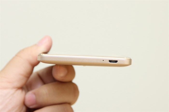 Điện thoại ZTE Blade Wave 3