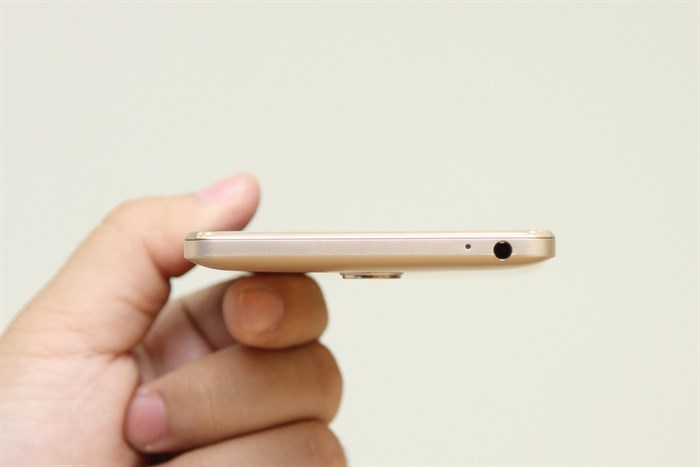 Điện thoại ZTE Blade Wave 3